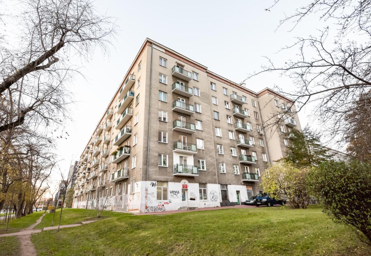Ochota Sunny Apartment Warsaw Exterior photo